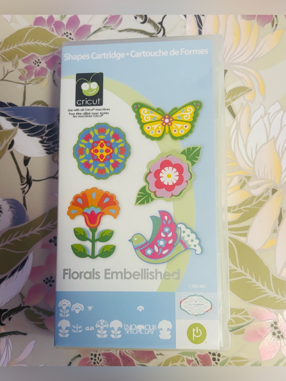 RETIRED Circuit Florals Embellished Shapes Set